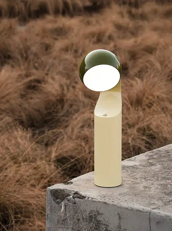 Lampe de lecture MONO Verde Olive / Natural - Portable, LED – Image 2