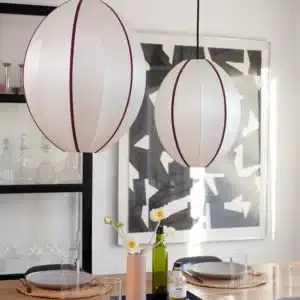 Suspension ovale SILK design en soie avec rubans de coton bordeaux