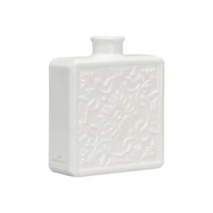 Un grand vase AZULEJO blanc en céramique portugaise au design rectangulaire épuré avec motifs baroques en relief.