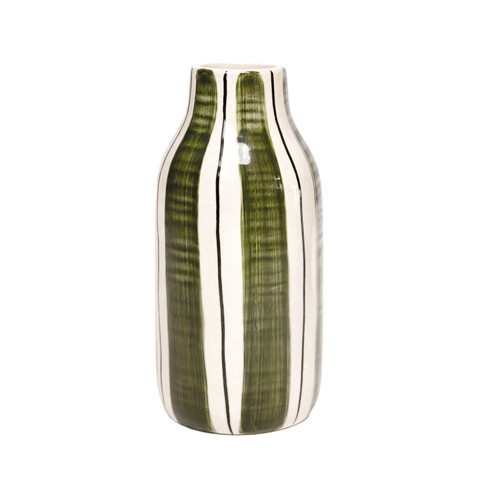 Vase en céramique GIULIA (10,5x25,5 cm). Rayures verticales vert kaki et touche peinte à la main pour une déco méditerranéenne chic.
