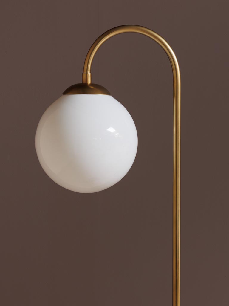 Lampadaire OPALYS Doré | en Arc et Verre Opalin – Image 2