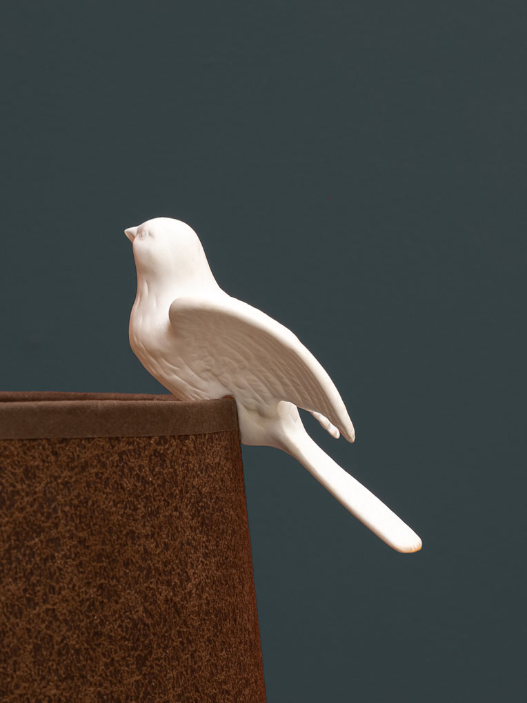 Colombe décorative blanche en biscuit de céramique